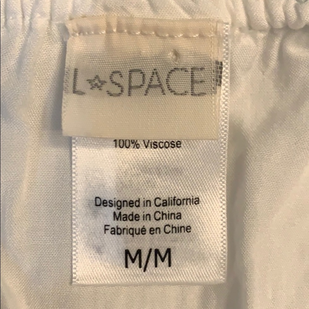 L”Space Romper 🔥🔥🔥 - Picture 4 of 4